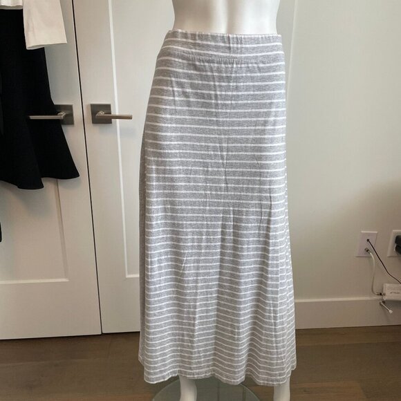 Tommy Hilfiger Casual Pull On Summer Striped Maxi Skirt Heather Grey White Sz M - Picture 1 of 7